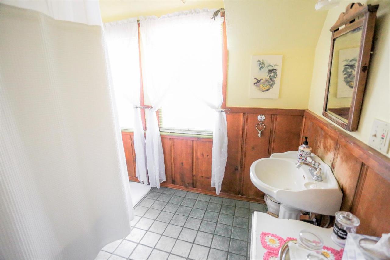 Gold Mountain Manor Bed & Breakfast Big Bear Lake Exterior photo